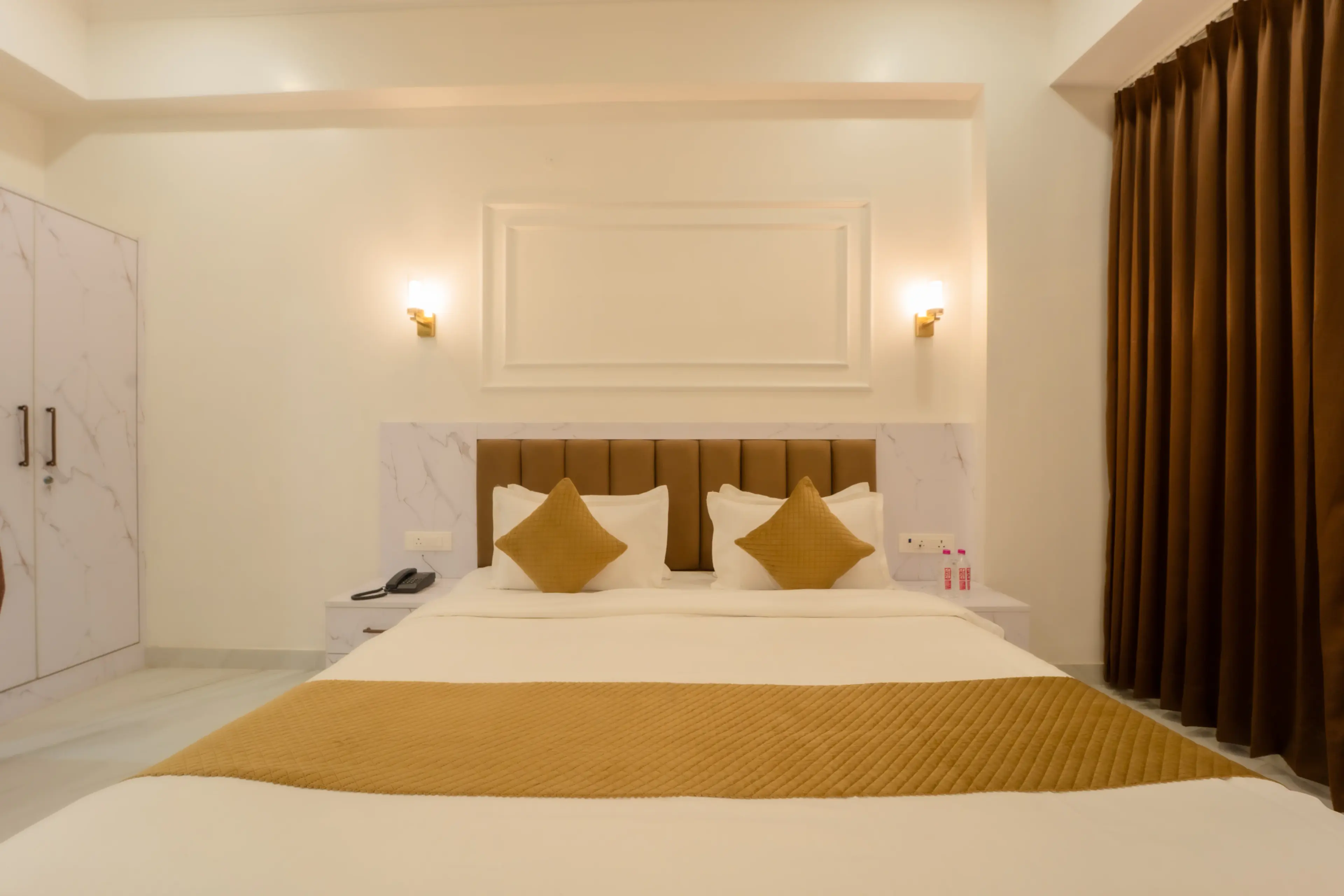 Balcony Room Amenities
